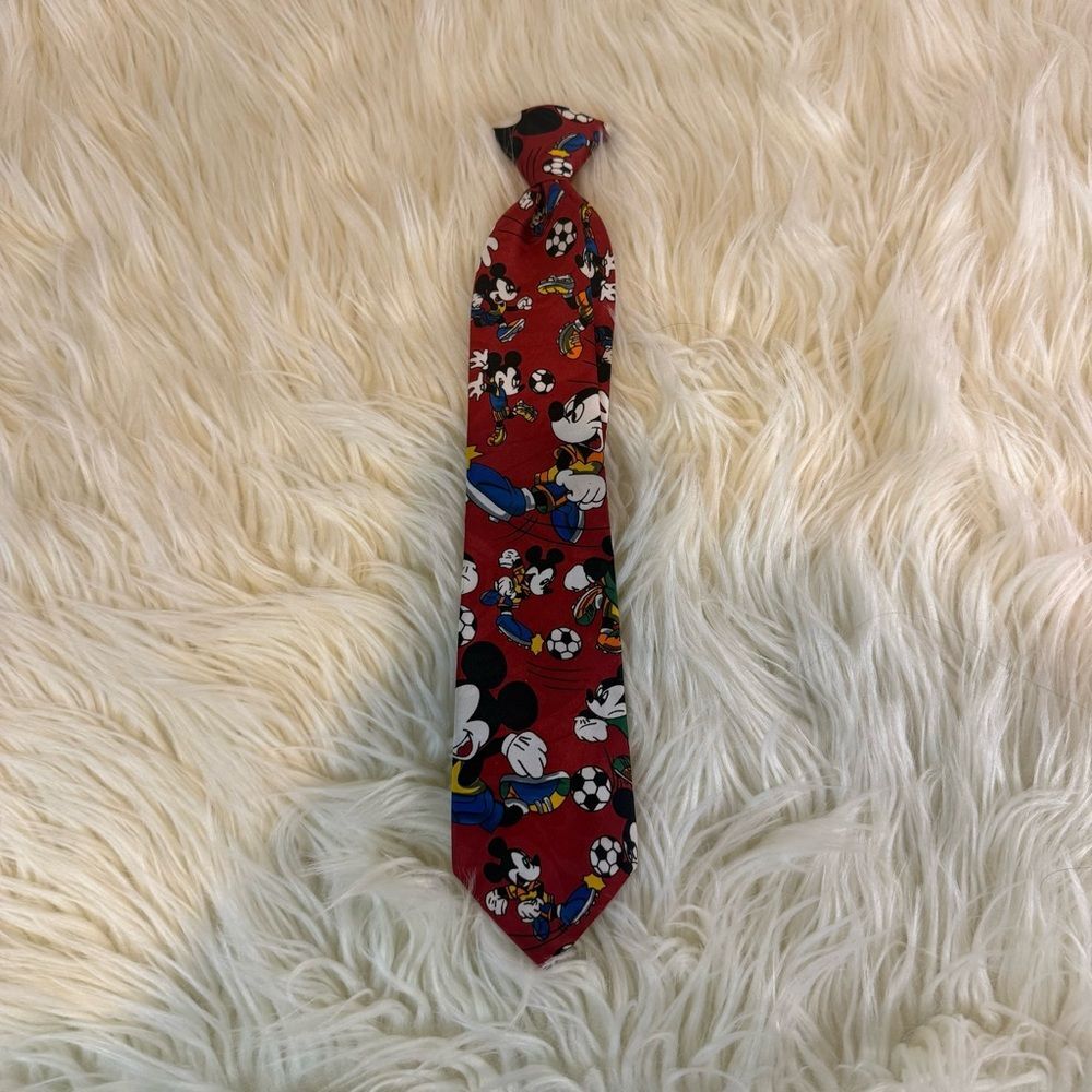 Disney Mickey Mouse Kids Tie in Red clip on